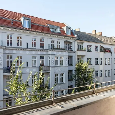 Apartments Island Mauerpark
